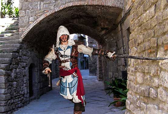 Fotoritocco cosplay assasin's creed
